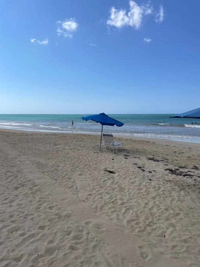 Ocean Front 2 Bedroom & Bath In Isla Verde San Juan Zewnętrze zdjęcie
