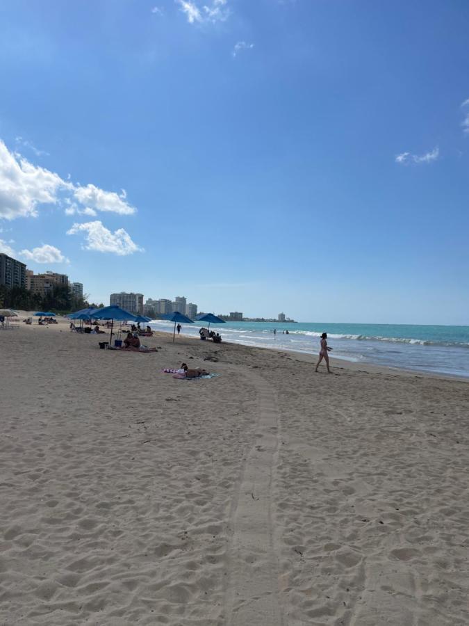 Ocean Front 2 Bedroom & Bath In Isla Verde San Juan Zewnętrze zdjęcie
